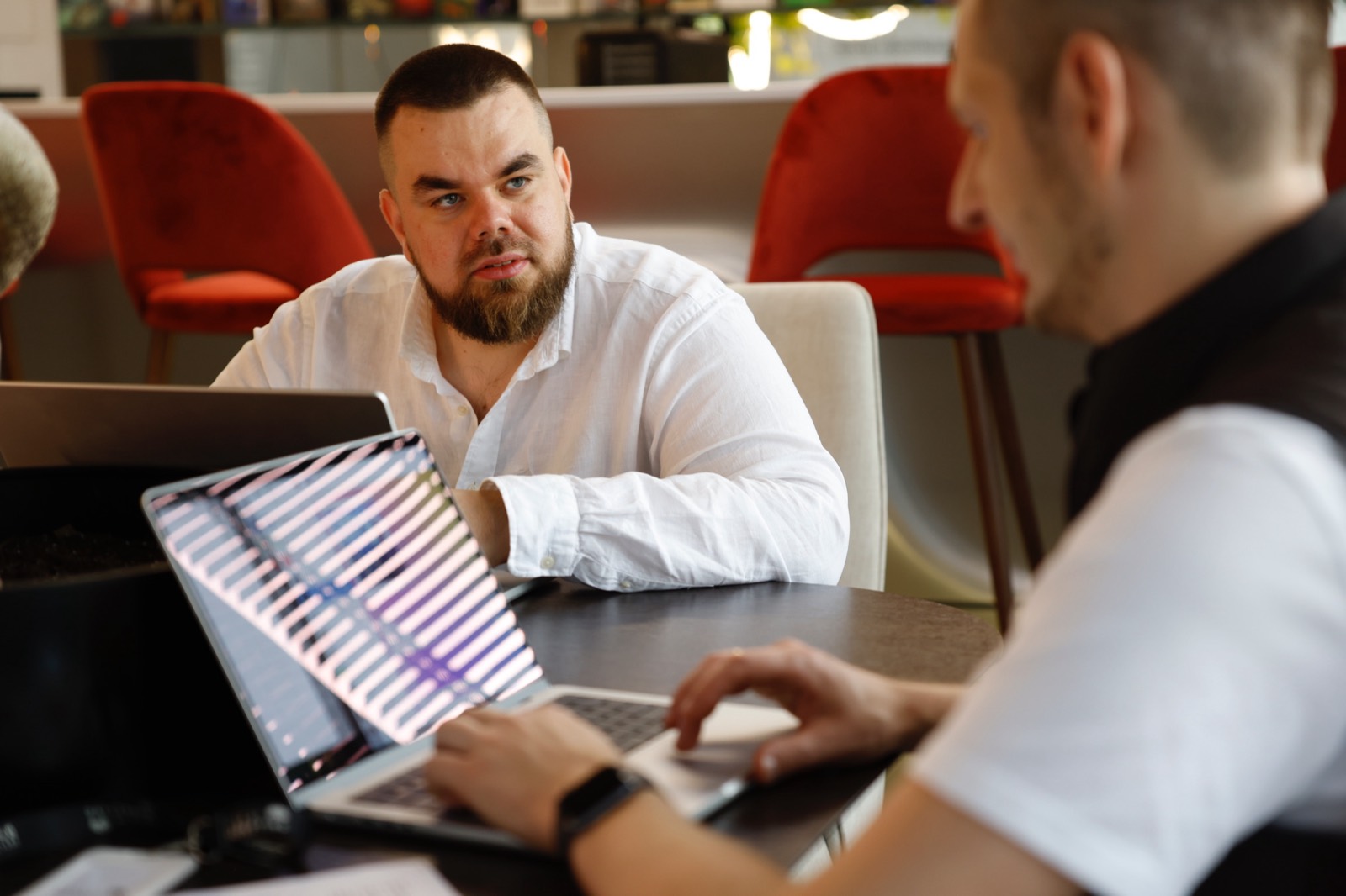 Команда Guild of Marketing на нараді